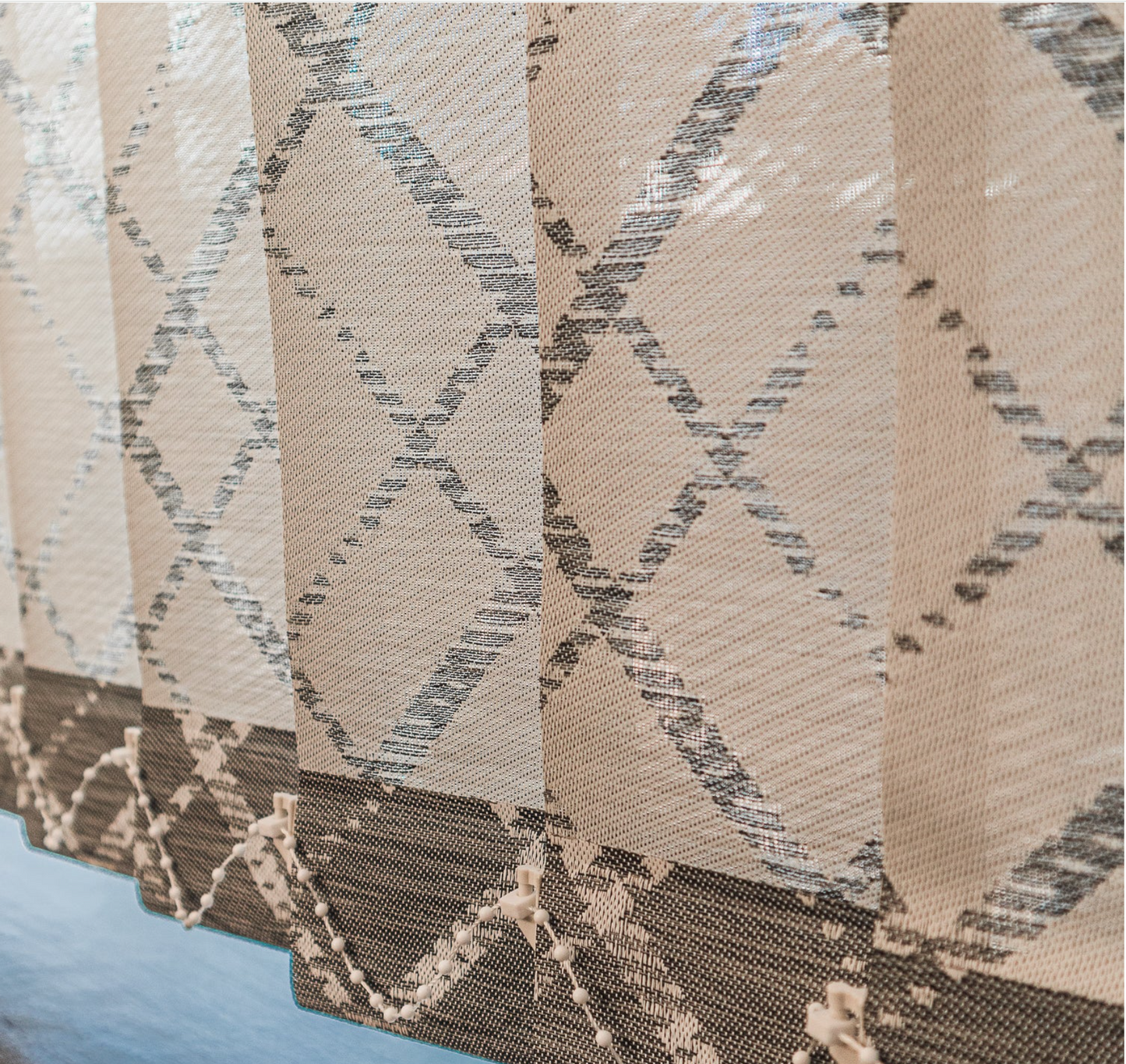 VERTICALES SCREEN PARIS