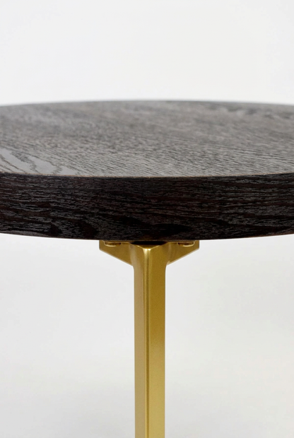 Mesa Brookwood detalle